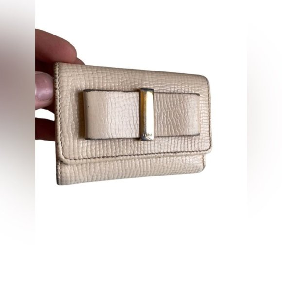 Chloe Handbags - Used Leather Chloe Trifold Snap Wallet